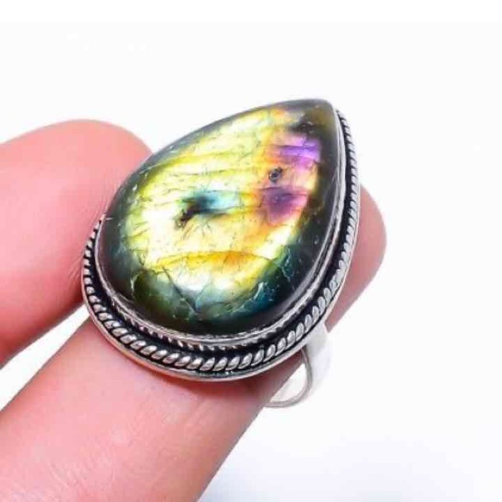 Multi flash labradorite ring - Picture 2 of 4